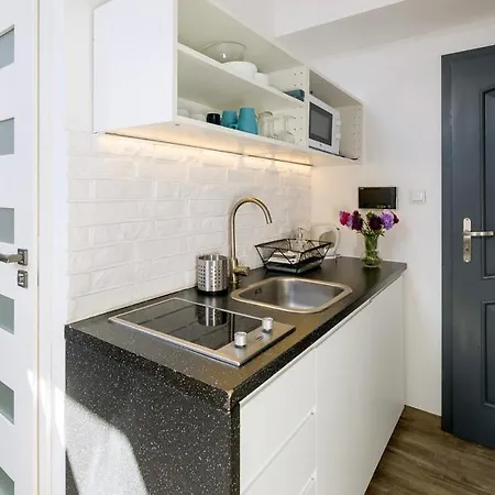 Modern In The Very Location 18 Apartment *